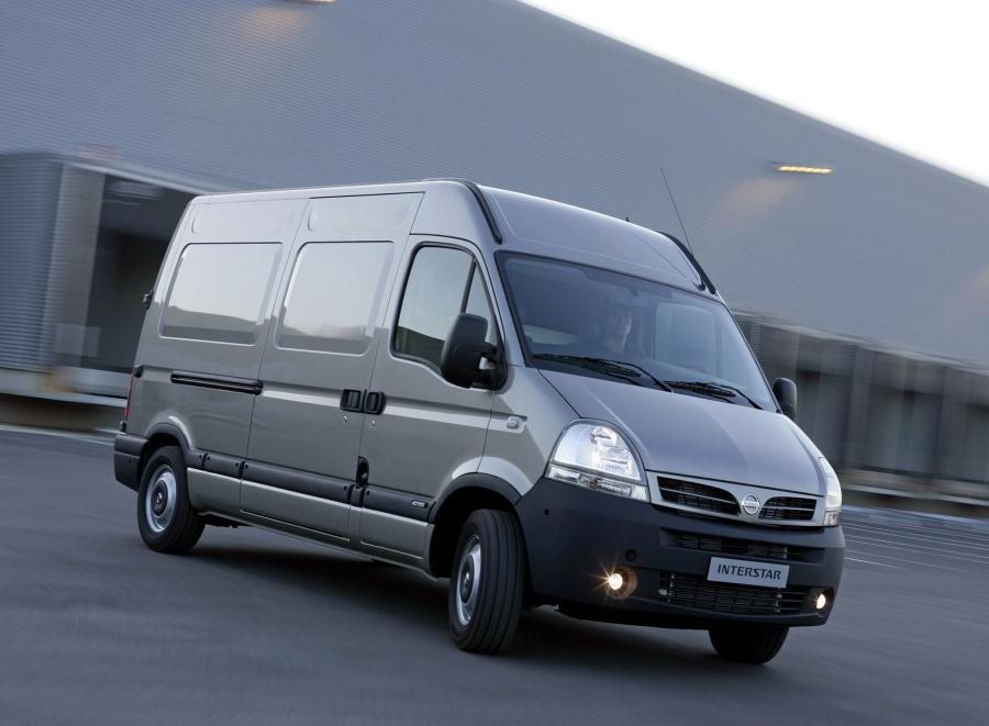  Nissan Interstar High Roof Van 2003 года  (фото 3 из 13)